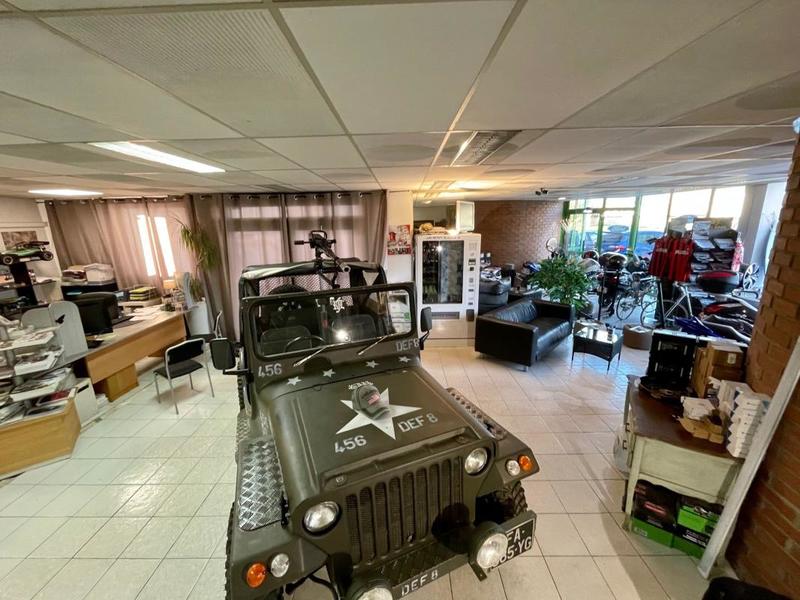 Local commercial - 400 m²