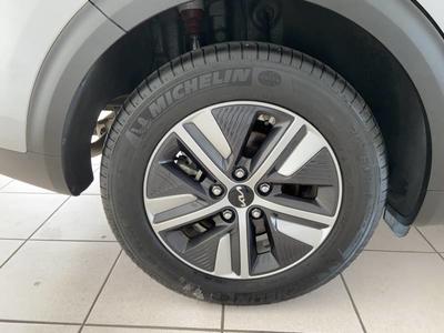 Kia Niro 1.6 GDi Hybride Rechargeable 141 ch Dct6 Active