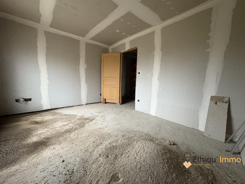 Maison - 160 m² - 7 pièces