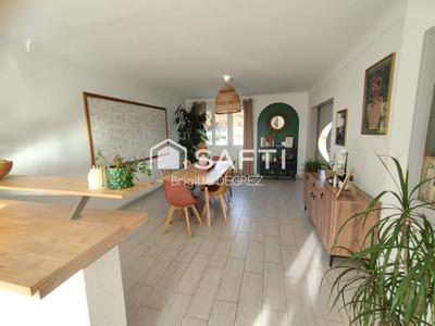 Maison - 162 m² - 7 pièces
