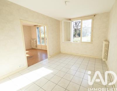 Appartement - 82 m² - 4 pièces