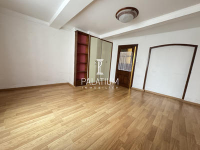 Maison traditionnelle - 98 m² - 6 pièces