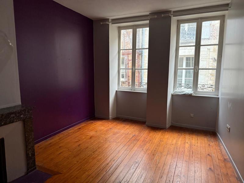 Maison - 200 m² - 6 pièces