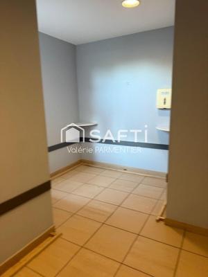 Local commercial - 59 m² - 3 pièces