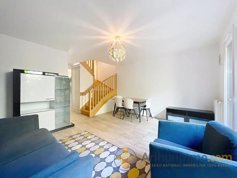 Maison - 102 m² - 5 pièces