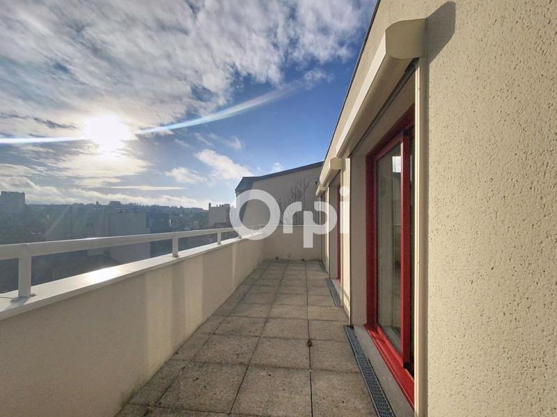 Duplex - 142 m² - 4 pièces