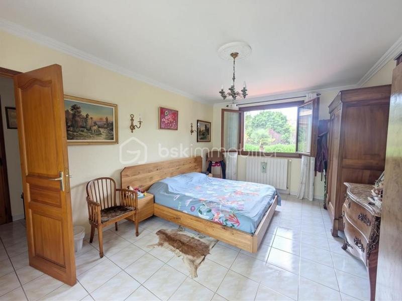 Maison d'architecte - 300 m² - 8 pièces