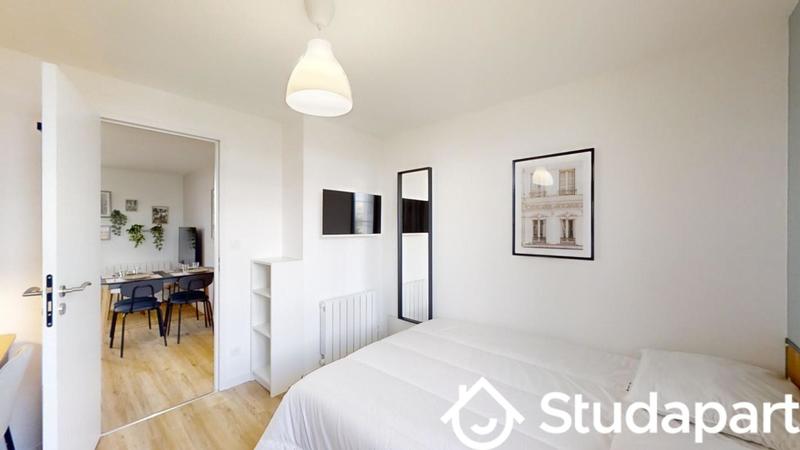 Chambre - 10 m² - 1 pièce