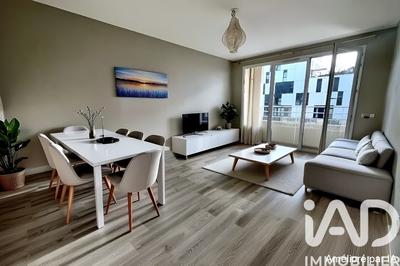 Appartement - 57 m² - 3 pièces