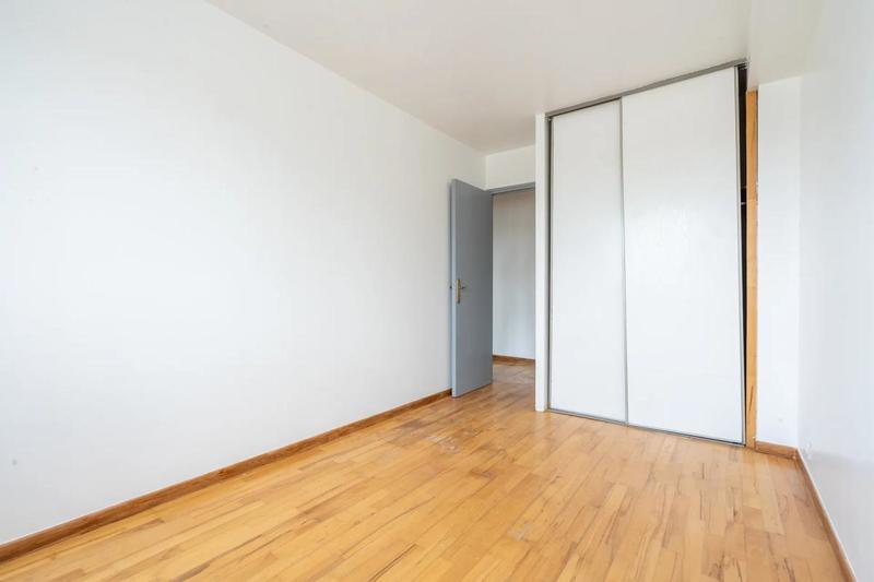 Appartement - 67 m² - 5 pièces