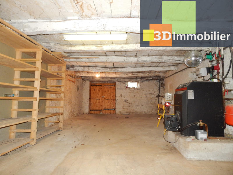 Maison - 225 m² - 9 pièces