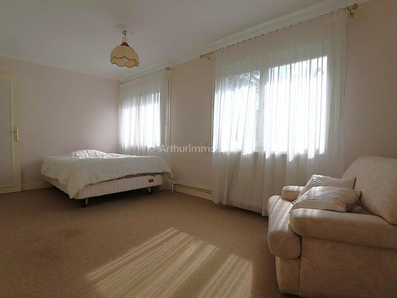 Maison - 149 m² - 7 pièces