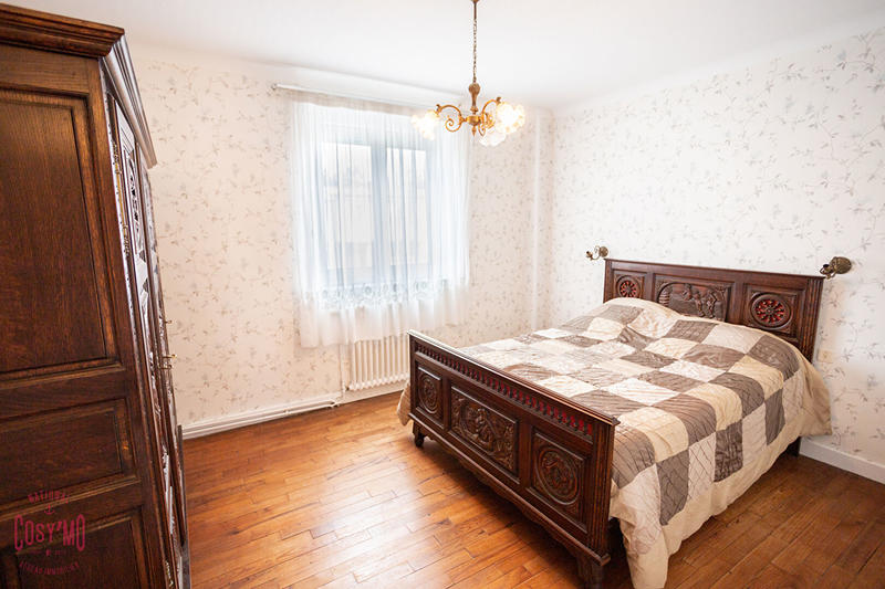 Maison - 100 m² - 5 pièces