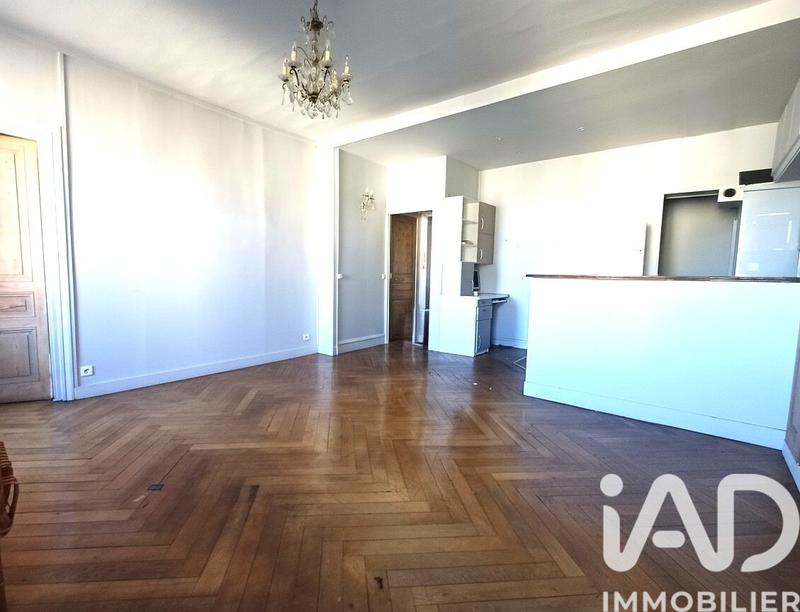 Appartement - 94 m² - 4 pièces
