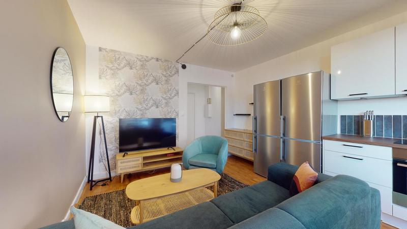 Appartement - 101 m² - 6 pièces