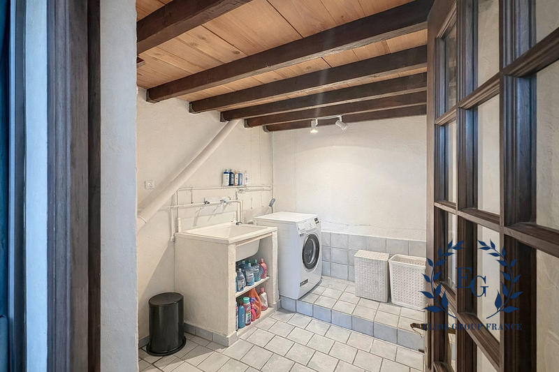 Maison ancienne - 152 m² - 6 pièces