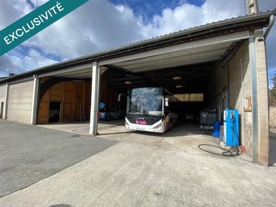 Local commercial - 1 125 m² - 14 pièces