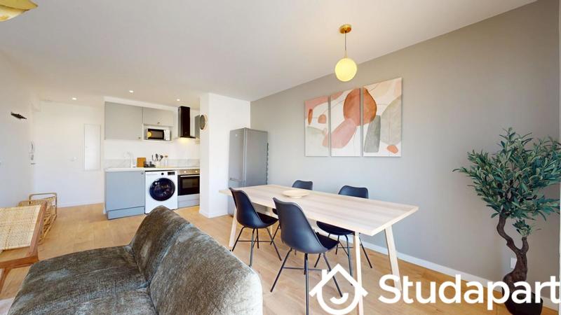 Chambre - 12 m² - 1 pièce