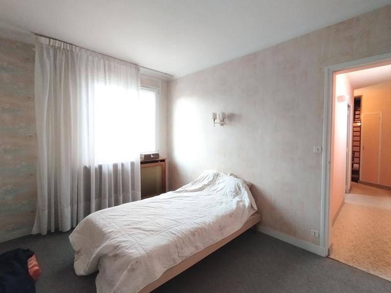 Maison - 120 m² - 7 pièces