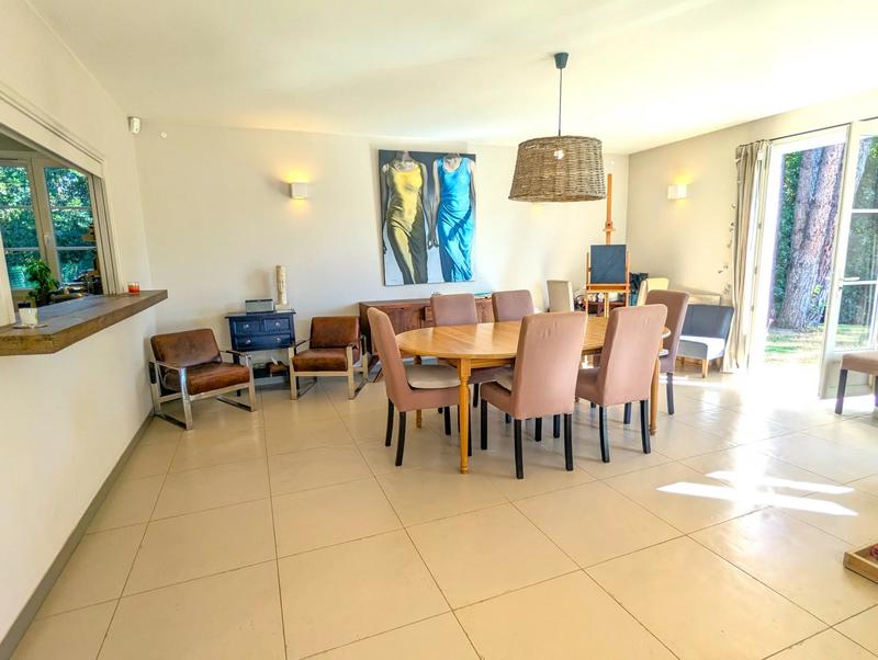 Villa - 185 m² - 5 pièces