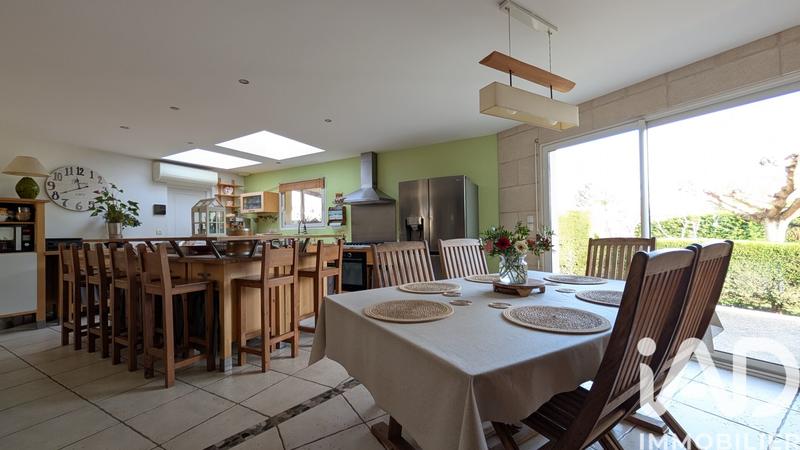 Maison - 98 m² - 4 pièces