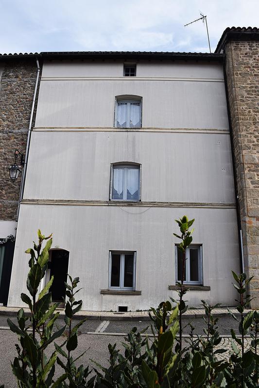 Maison de village - 89 m² - 4 pièces