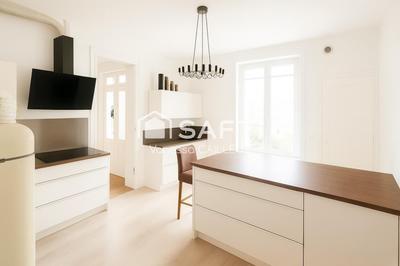 Maison - 166 m² - 6 pièces