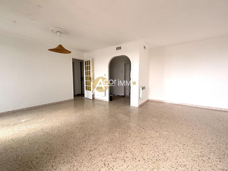 Appartement - 72 m² - 4 pièces