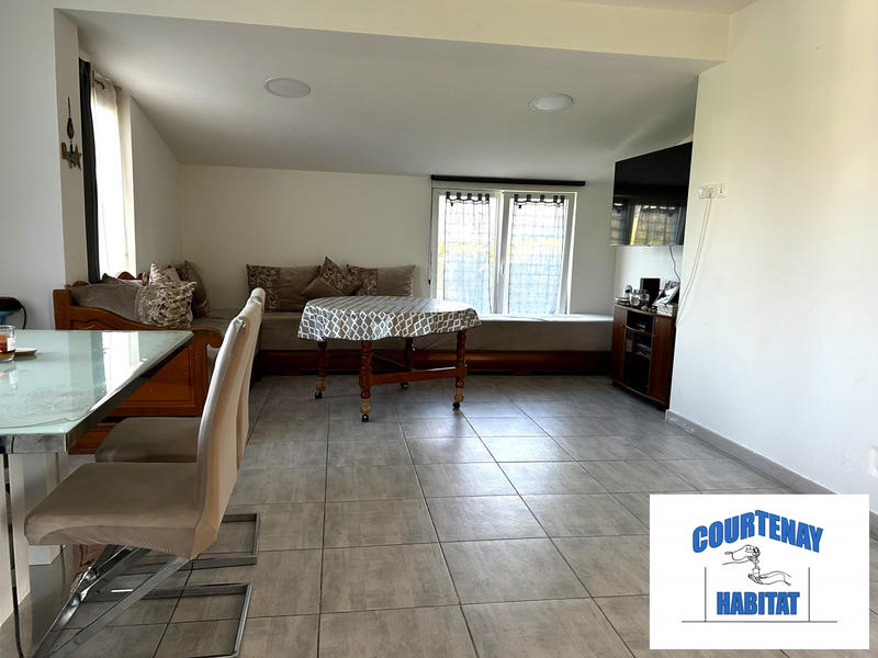 Maison - 74 m² - 4 pièces