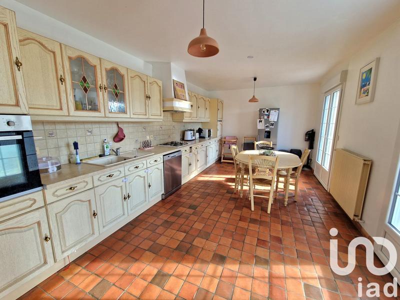 Maison - 153 m² - 8 pièces