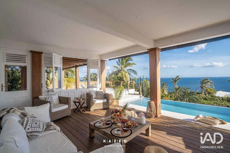 Maison - 200 m² - 7 pièces