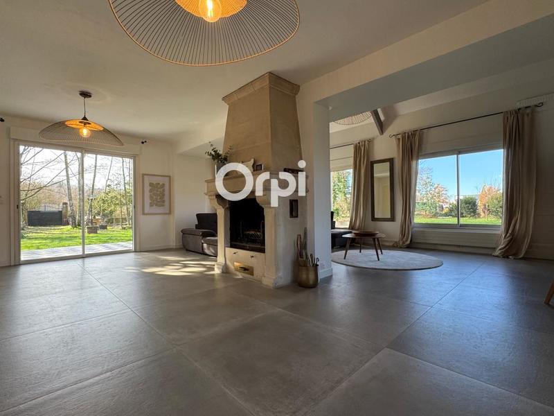 Maison - 170 m² - 4 pièces