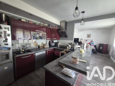 Maison - 80 m² - 4 pièces