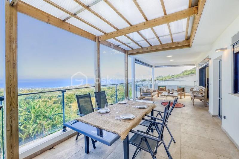 Maison d'architecte - 139 m² - 5 pièces