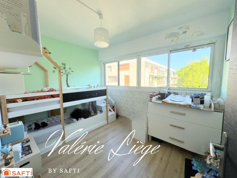 Appartement - 80 m² - 4 pièces