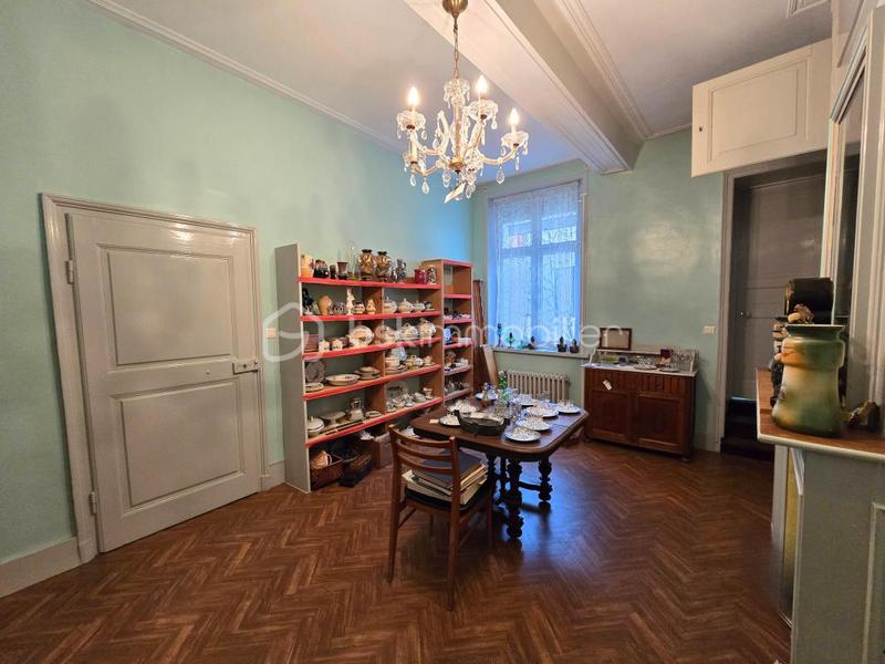 Maison de maîtres - 268 m² - 8 pièces