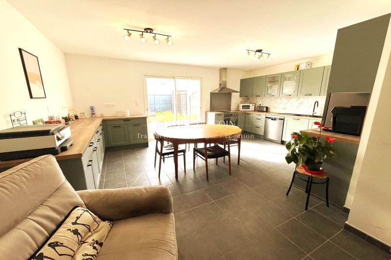 Maison - 75 m² - 4 pièces