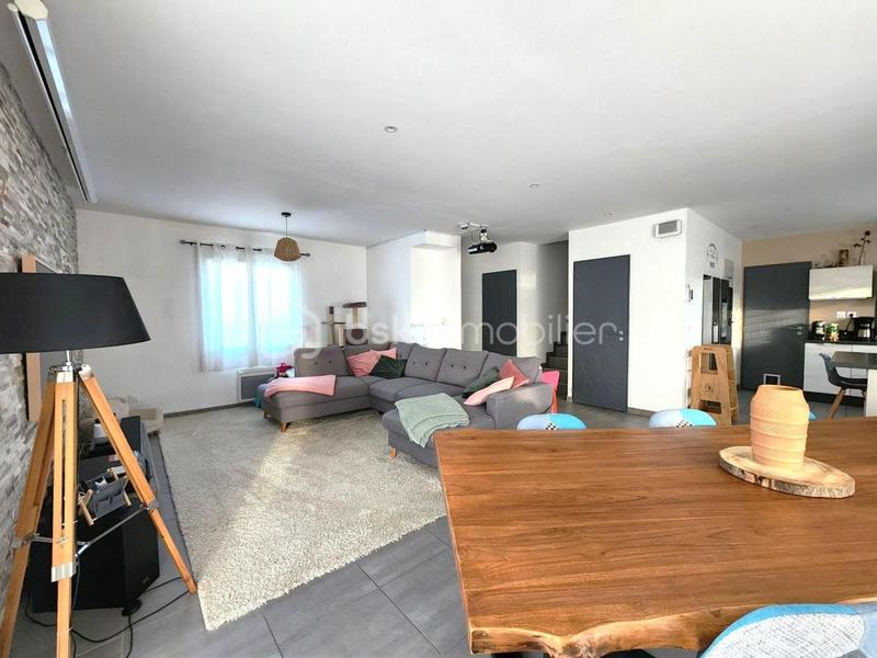 Villa - 107 m² - 4 pièces