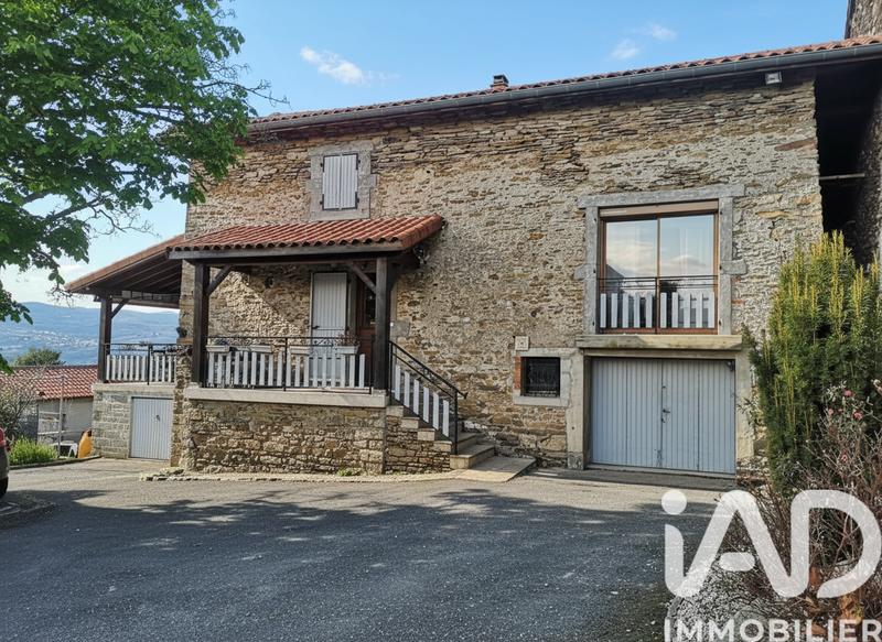 Maison de village - 115 m² - 6 pièces