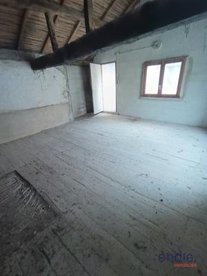 Maison - 500 m² - 20 pièces