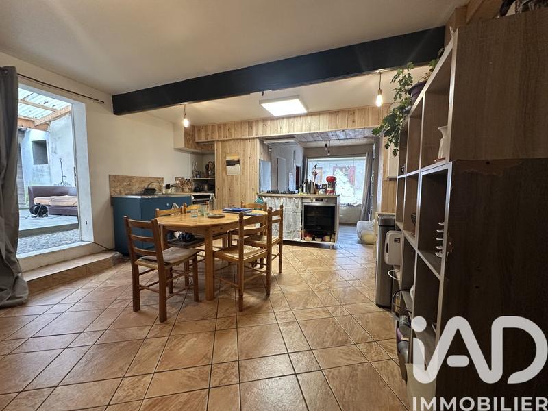 Maison - 179 m² - 9 pièces