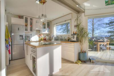 Maison contemporaine - 111 m² - 5 pièces