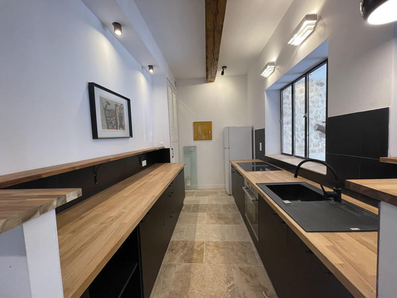 Maison en pierre - 130 m² - 5 pièces