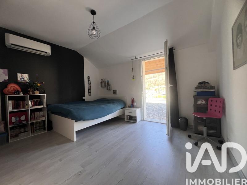 Maison - 153 m² - 7 pièces