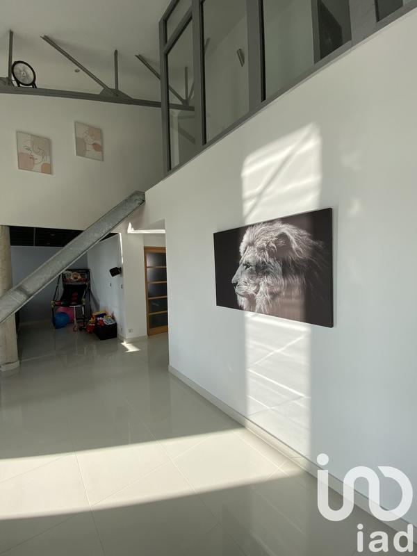 Maison - 239 m² - 7 pièces