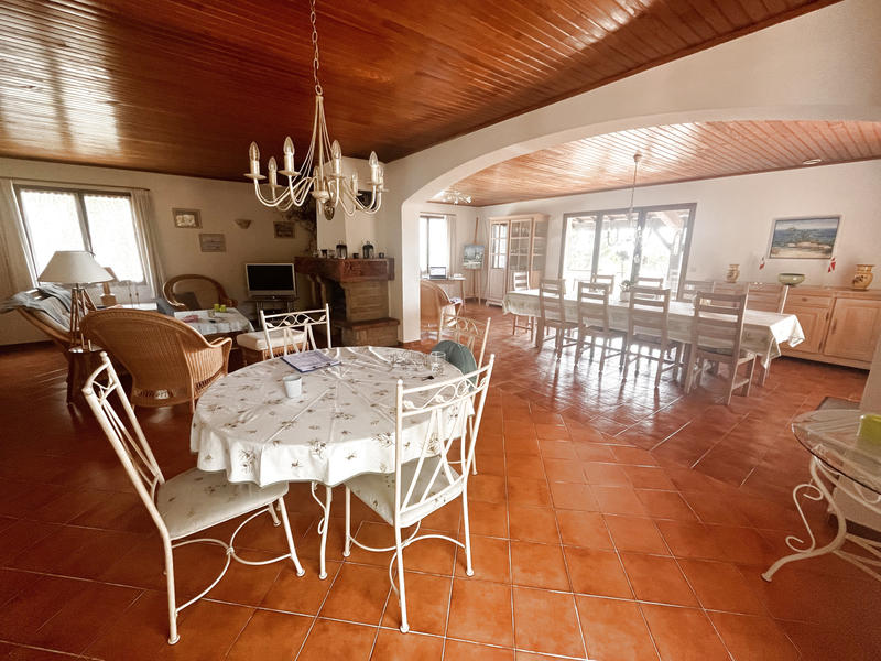 Villa - 155 m² - 6 pièces