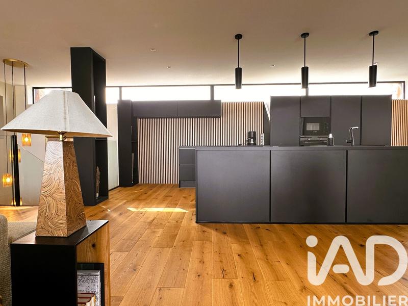 Maison de maîtres - 202 m² - 6 pièces