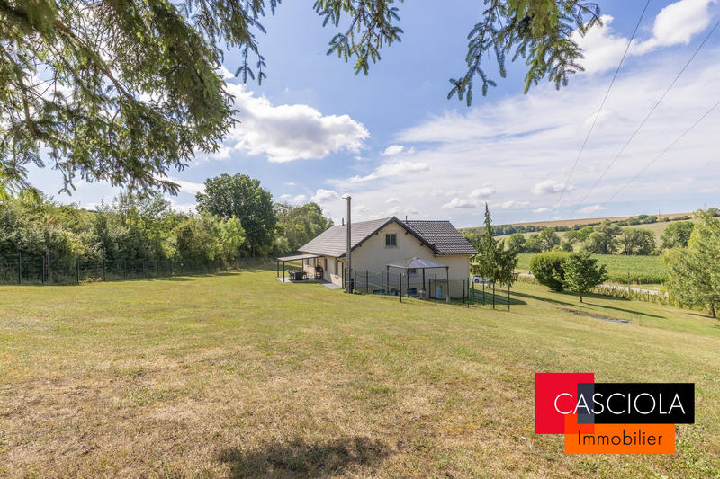 Maison - 216 m² - 7 pièces