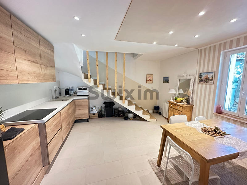 Maison - 72 m² - 3 pièces