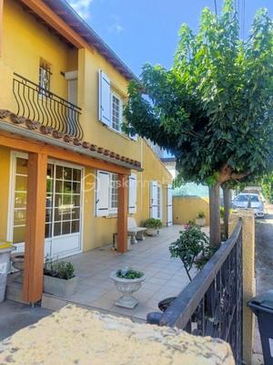 Maison ancienne - 148 m² - 7 pièces